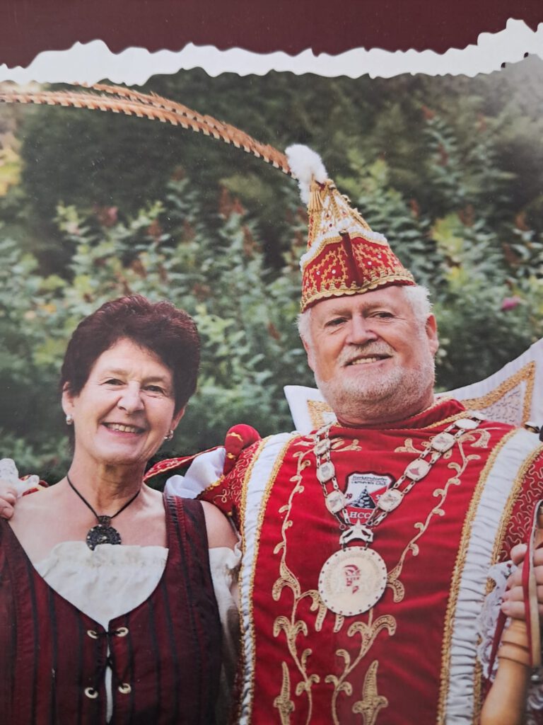 fa1edb18-e843-412d-af0c-c6a17cd3a5bd